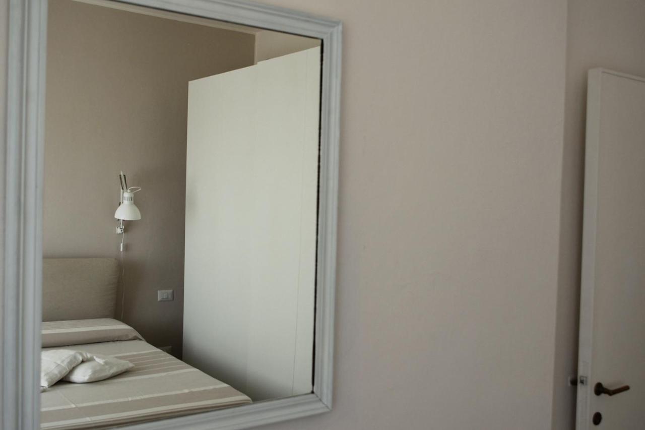 Villa Fiore Apartments Portoferraio Extérieur photo